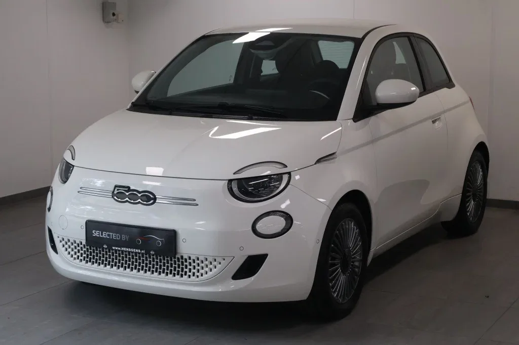 Fiat 500e (2023) — foto 1