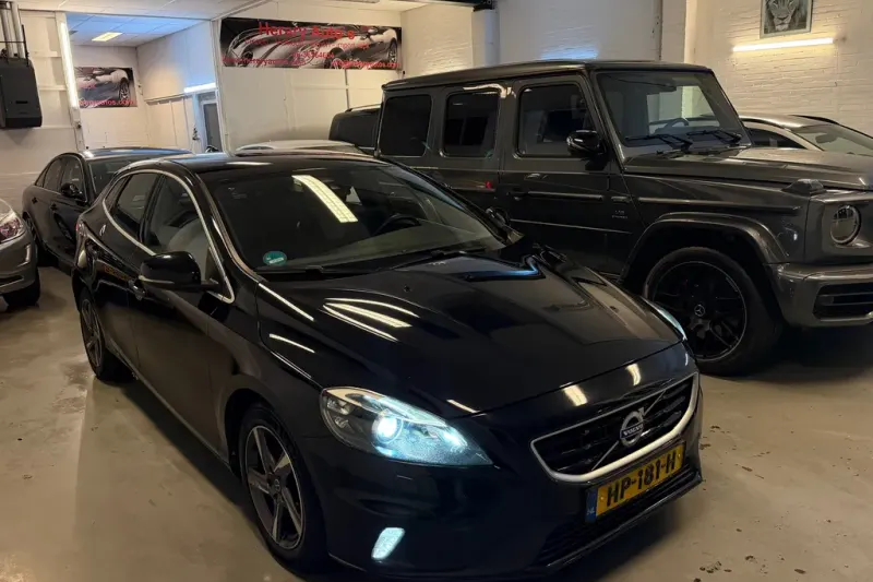 Volvo V40 (2015)