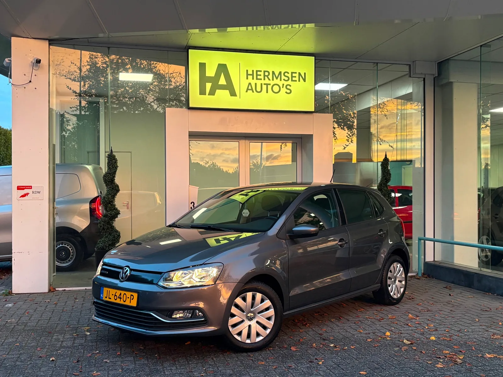 Volkswagen Polo (2016) — foto 1