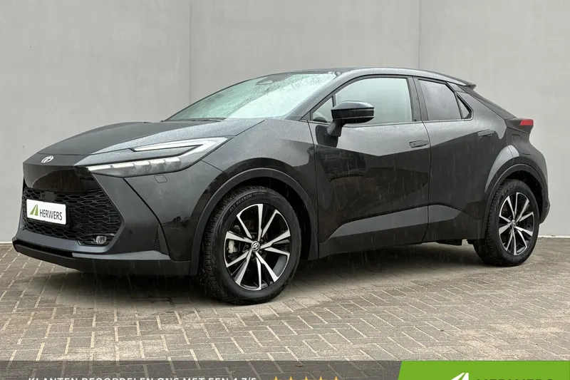 Toyota C-HR (2025)
