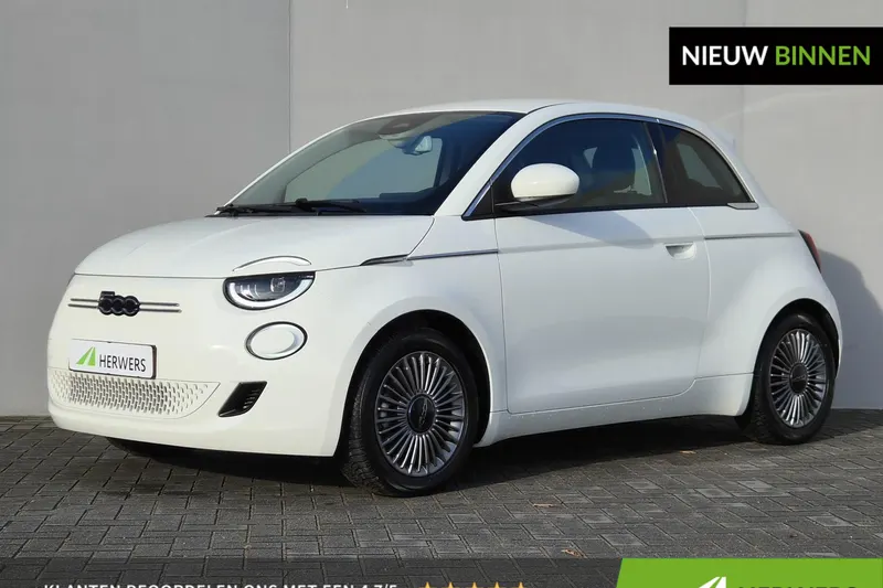 Fiat 500 (2023)