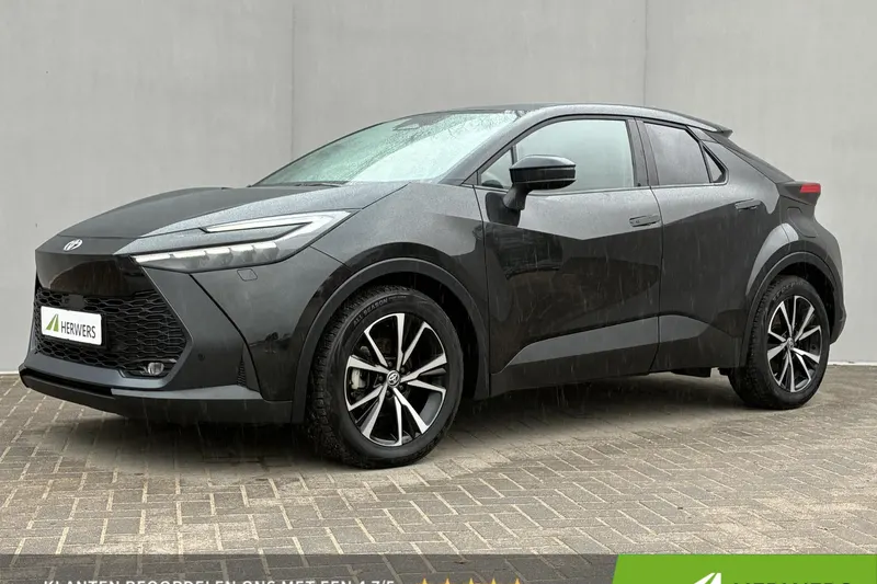 Toyota C-HR (2025)