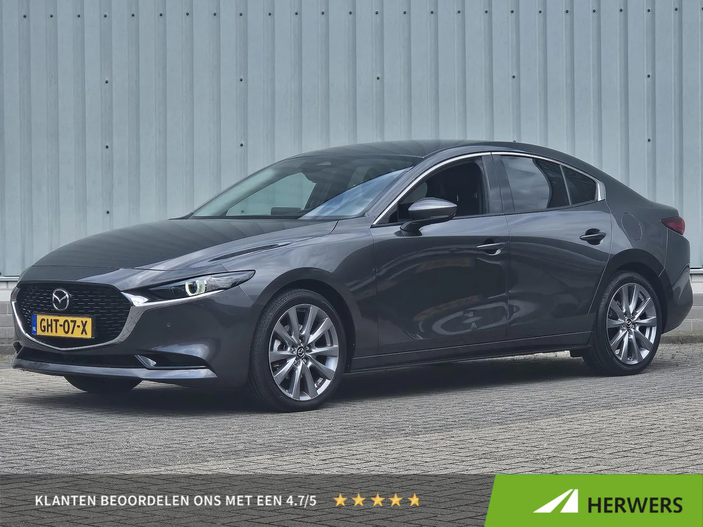 Mazda 3 (2024) — foto 1