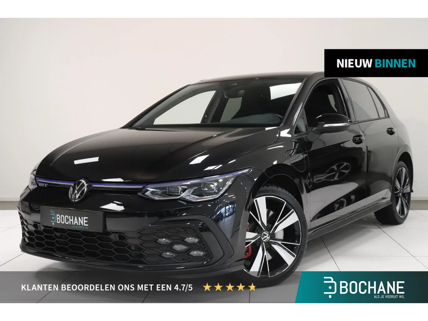 Volkswagen Golf (2023) — foto 1