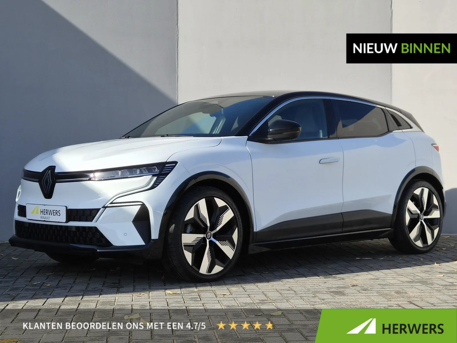 Renault Mégane E-Tech (2023) — foto 1