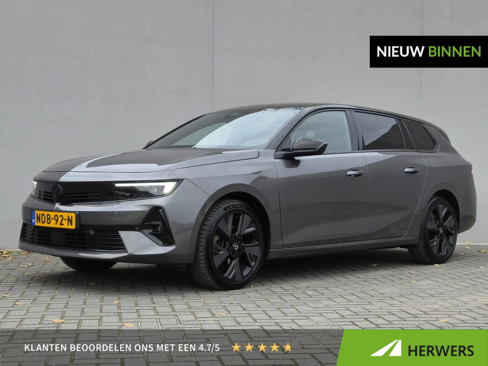 Opel Astra (2024) — foto 1