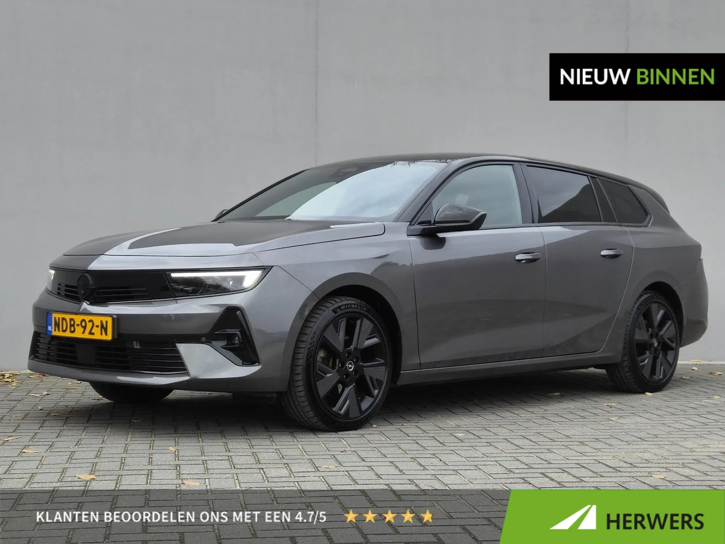 Opel Astra (2024) — foto 1