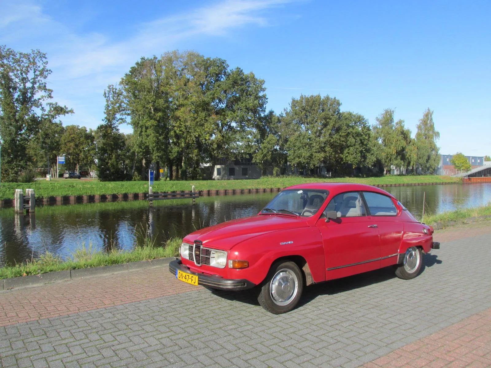 Saab 96 (1979) — foto 1