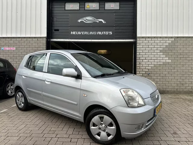 Kia Picanto (2005) — foto 1