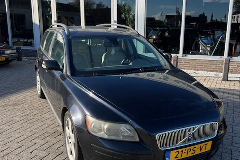 Volvo V50 (2004)