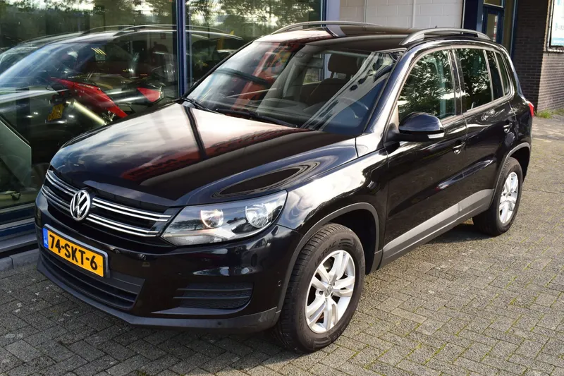 Volkswagen Tiguan (2011)