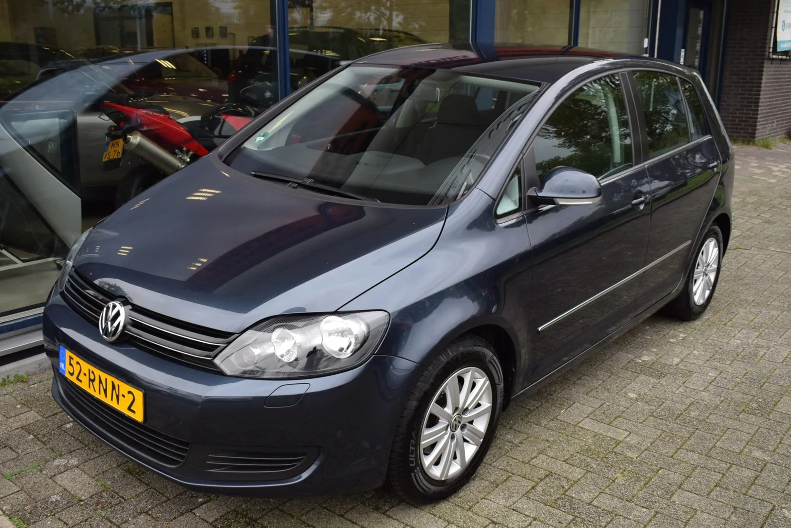 Volkswagen Golf Plus (2011) — foto 1