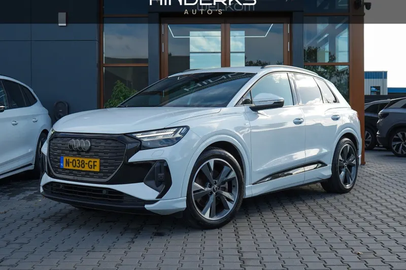 Audi Q4 e-tron (2021)