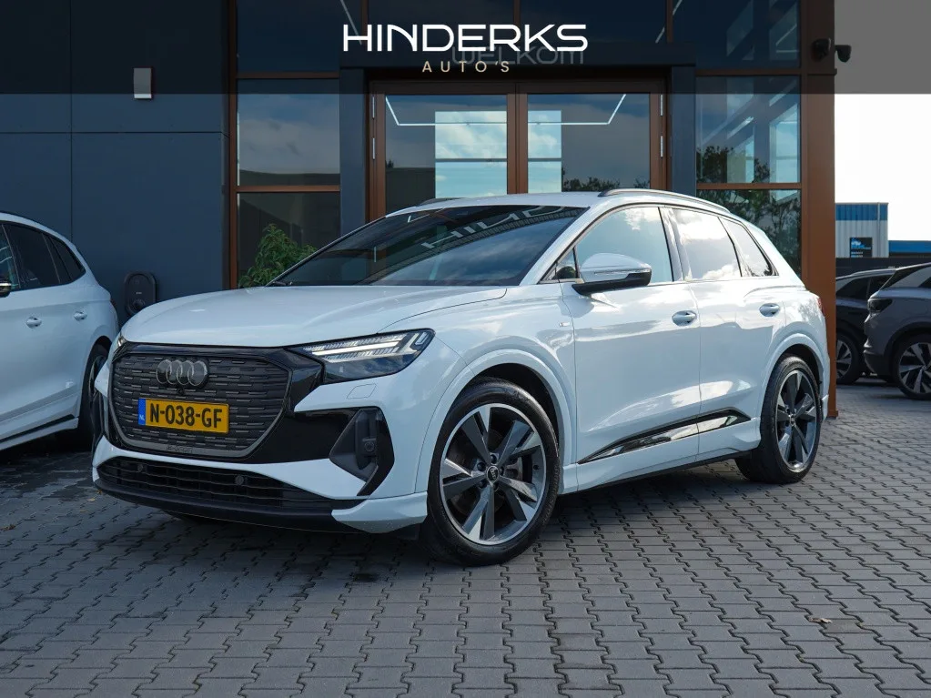 Audi Q4 e-tron (2021) — foto 1