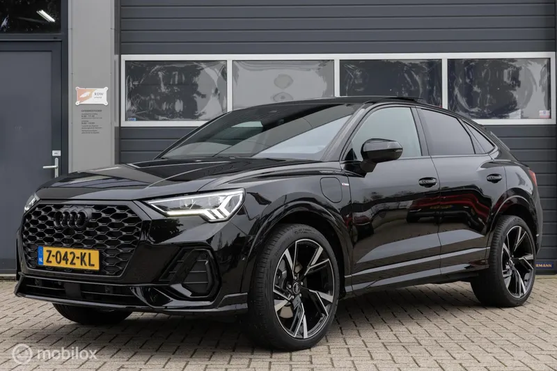 Audi Q3 (2024)