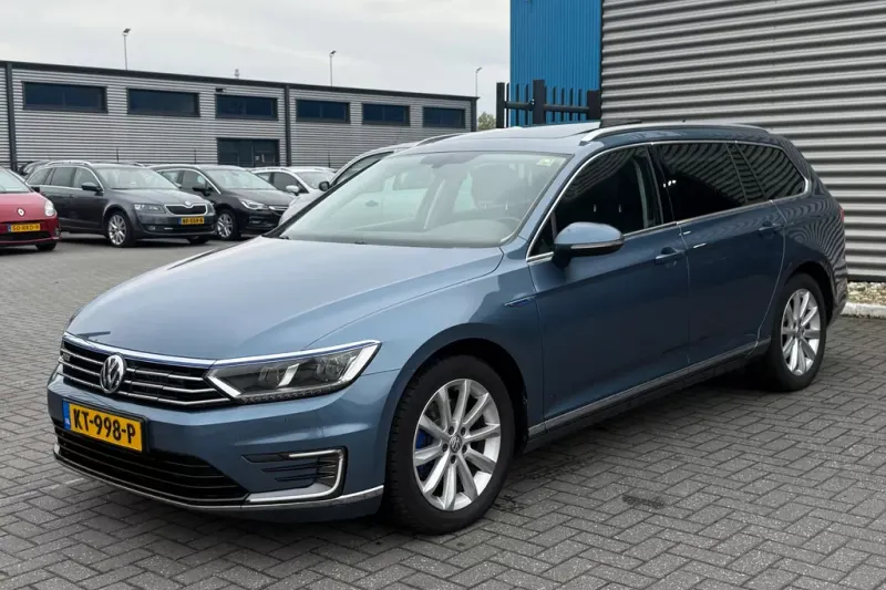 Volkswagen Passat (2016)