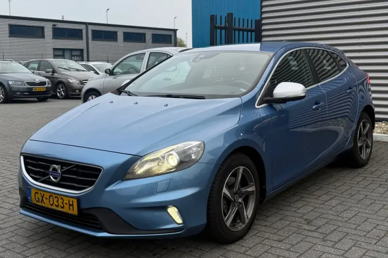 Volvo V40 (2015)