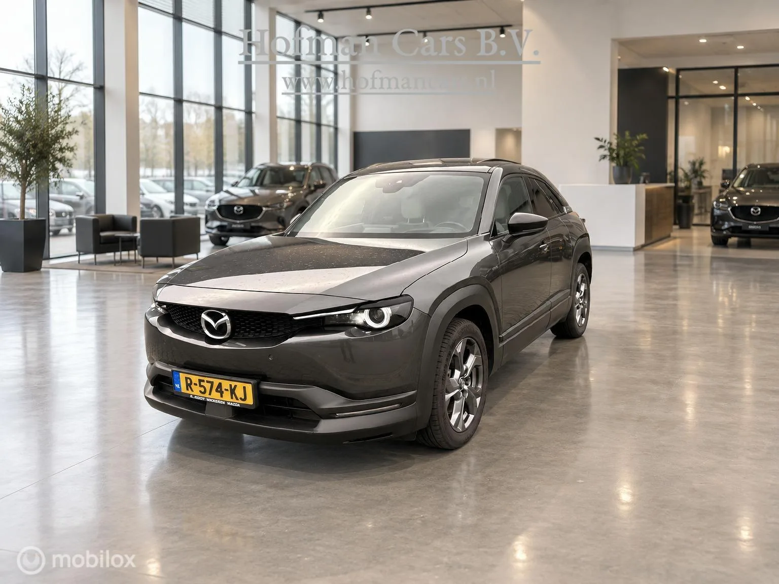 Mazda MX-30 (2022) — foto 1