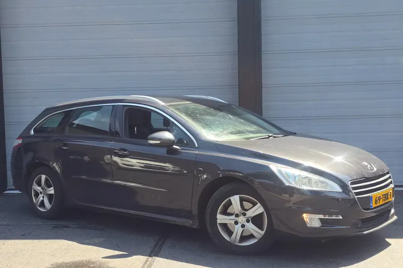 Peugeot 508 (2012)