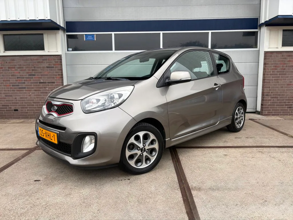 Kia Picanto (2012) — foto 1