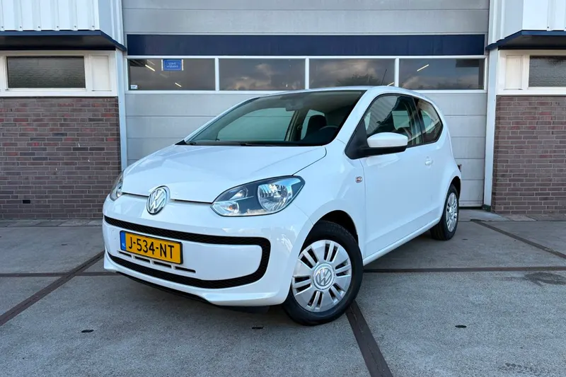 Volkswagen Up! (2016)
