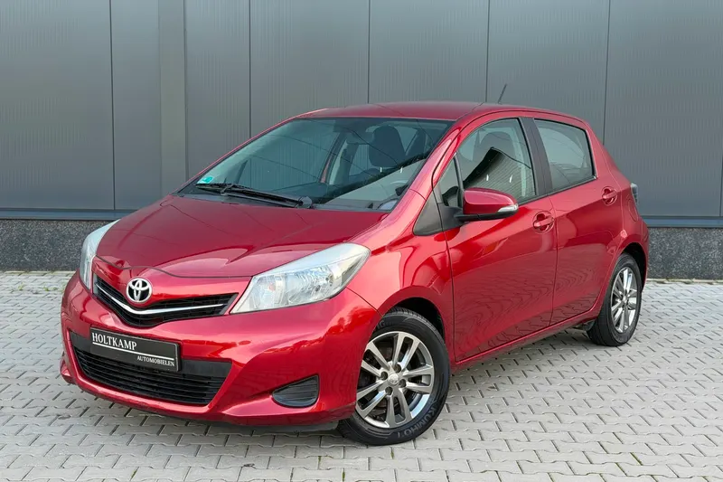 Toyota Yaris (2014)