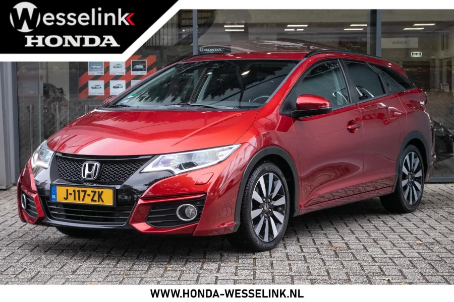 Honda Civic (2016) — foto 1