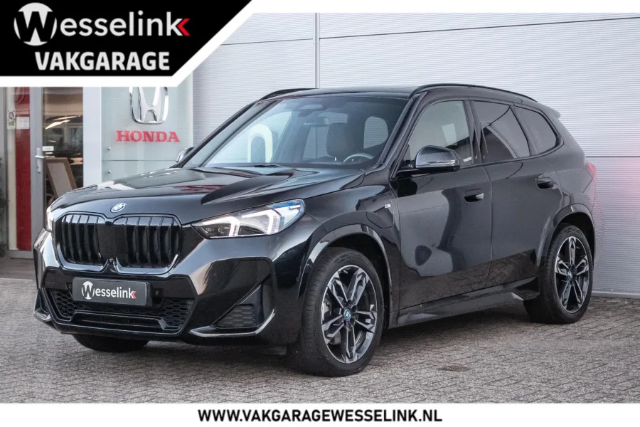 BMW X1 (2023) — foto 1