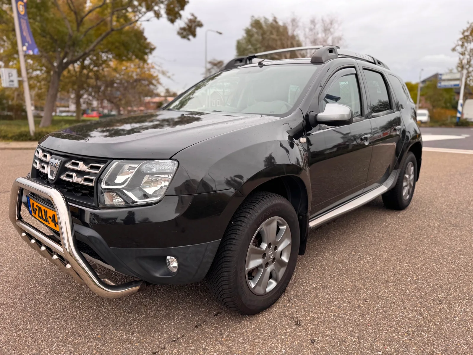 Dacia Duster (2015) — foto 1