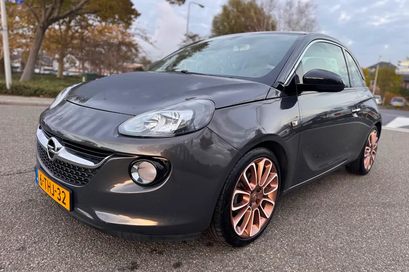 Opel Adam (2014)