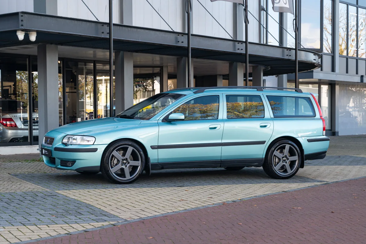 Volvo V70 (2003) — foto 1