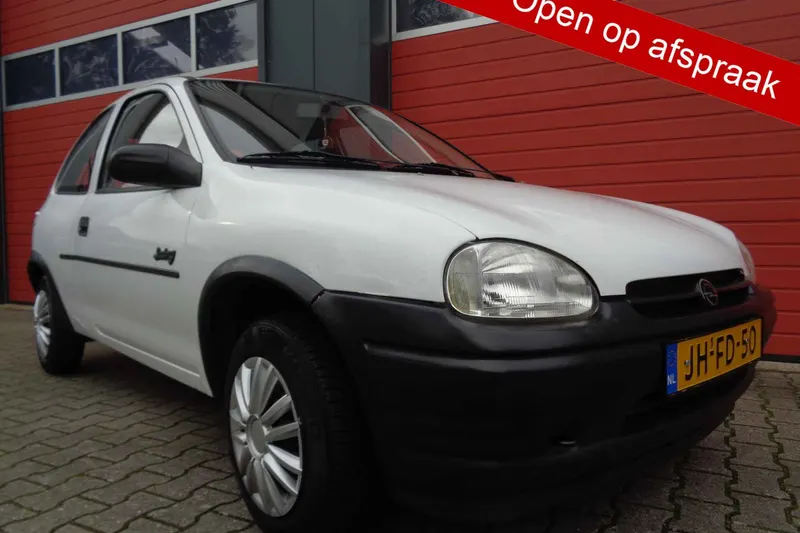 Opel Corsa (1994)