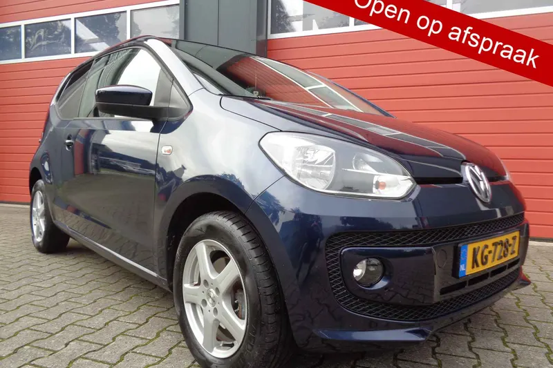 Volkswagen Up! (2012)