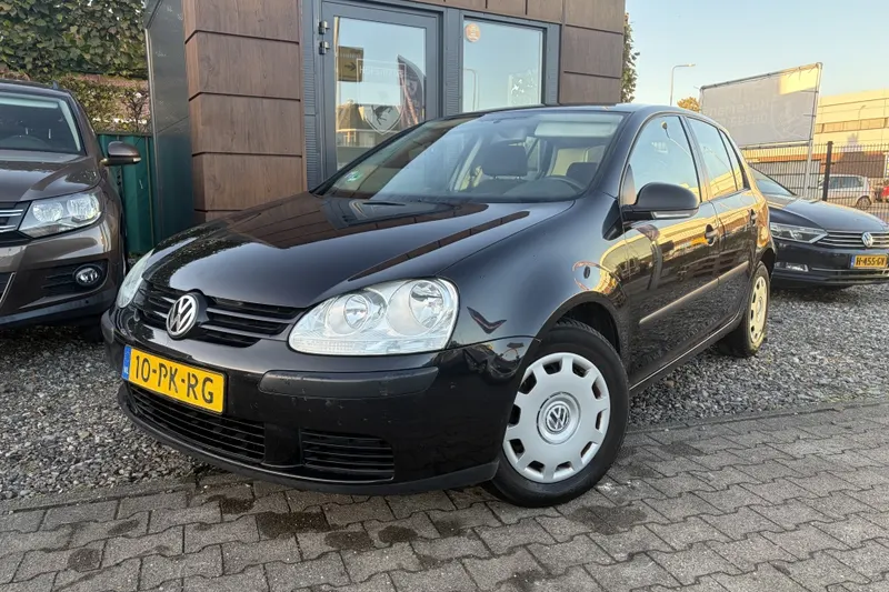 Volkswagen Golf (2004)