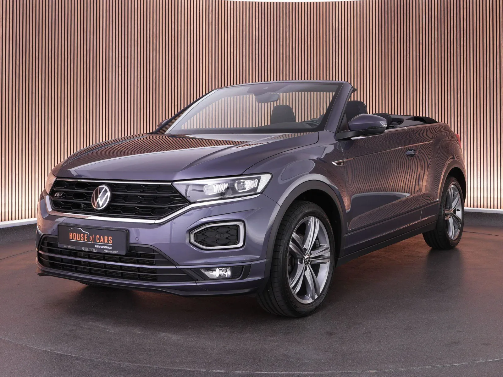 Volkswagen T-Roc (2022) — foto 1