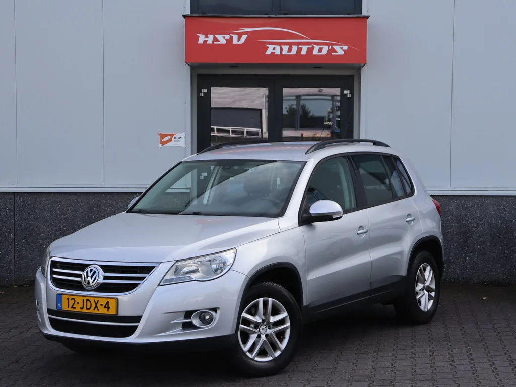 Volkswagen Tiguan (2009) — foto 1