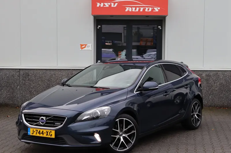 Volvo V40 (2015)