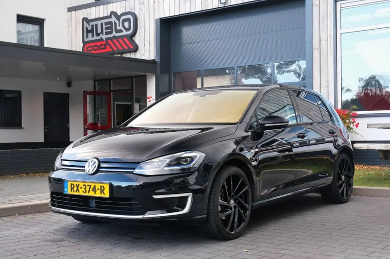 Volkswagen e-Golf (2018)