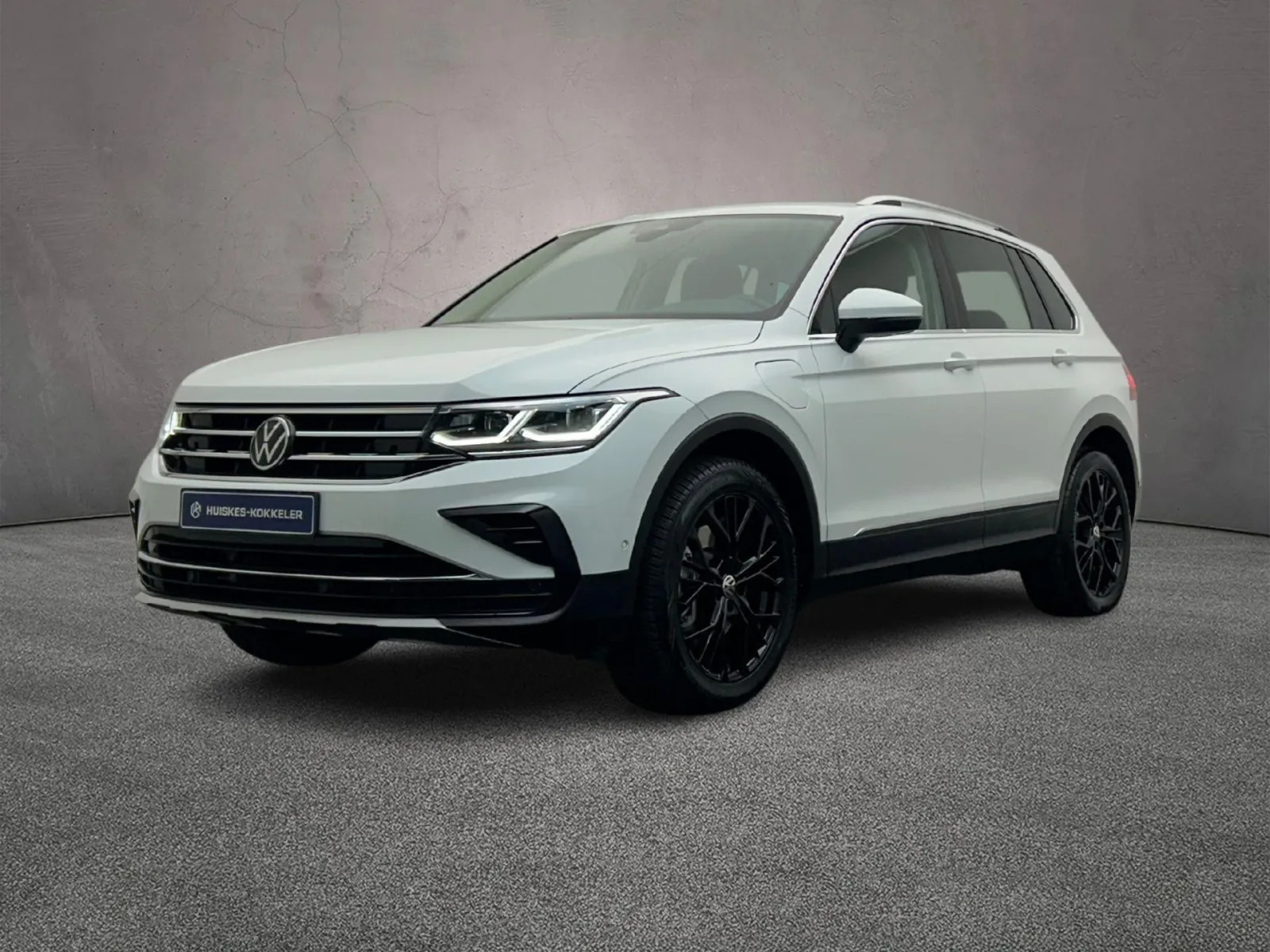 Volkswagen Tiguan (2023) — foto 1