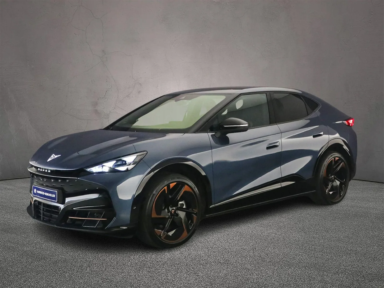 CUPRA Tavascan (2025) — foto 1