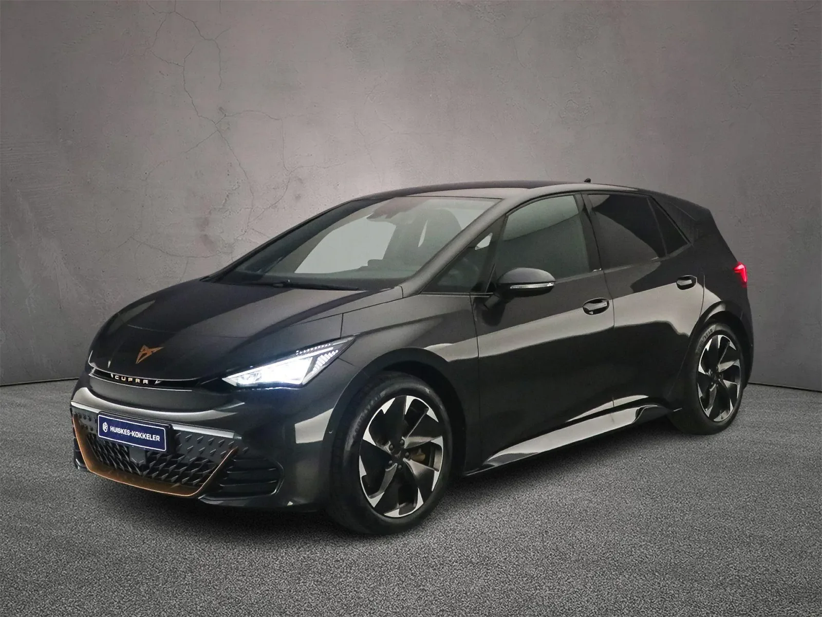 CUPRA Born (2023) — foto 1