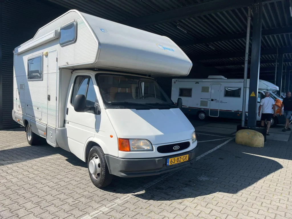 Ford Transit (1999) — foto 1