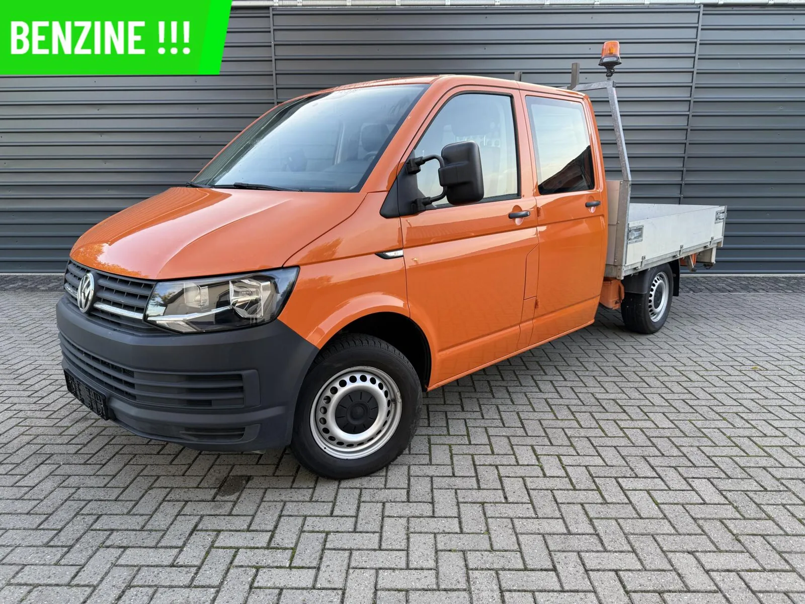 Volkswagen Transporter (2017) — foto 1