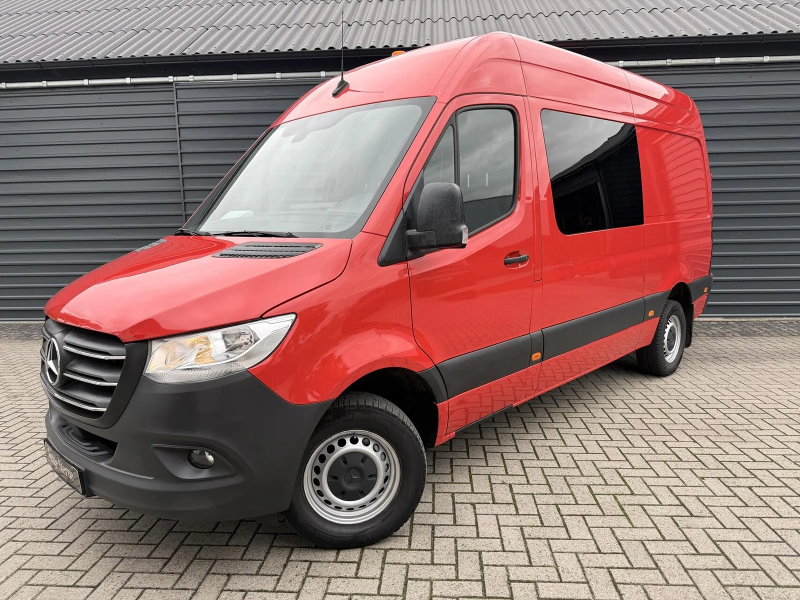 Mercedes-Benz Sprinter (2022) — foto 1