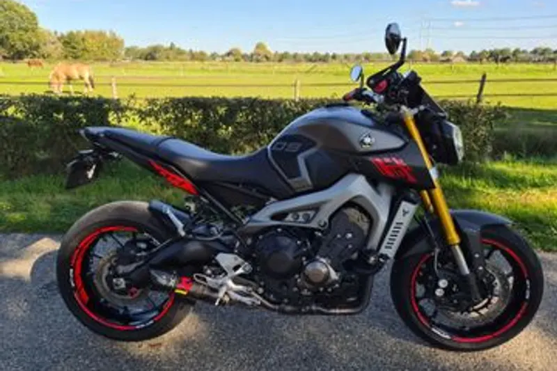 Yamaha MT-09 (2014)