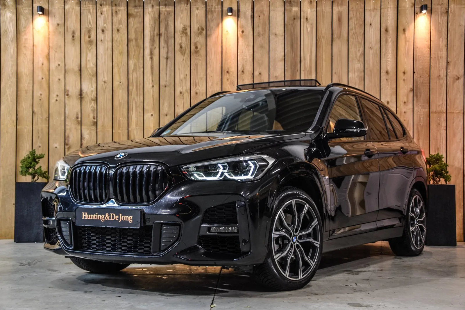 BMW X1 (2021) — foto 1