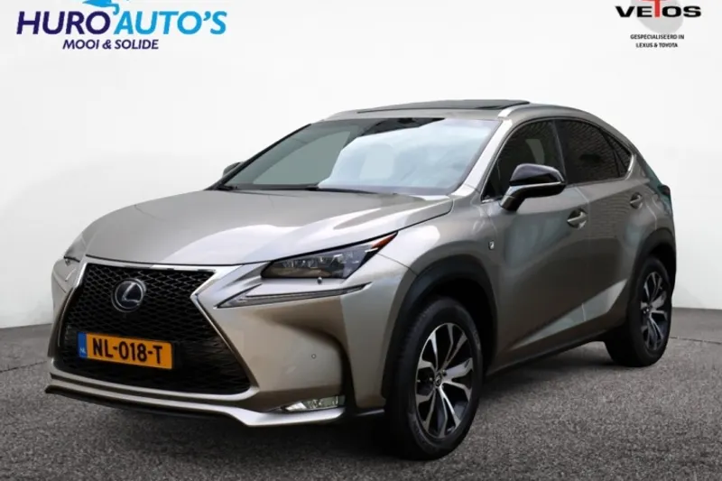 Lexus NX (2017)