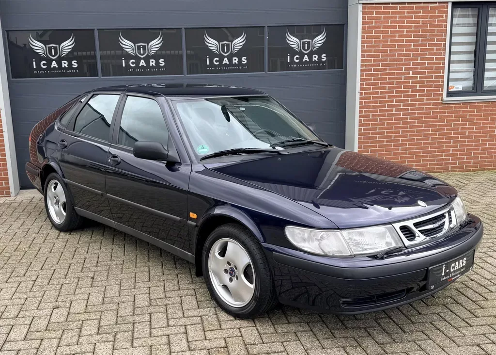 Saab 9-3 (2000) — foto 1