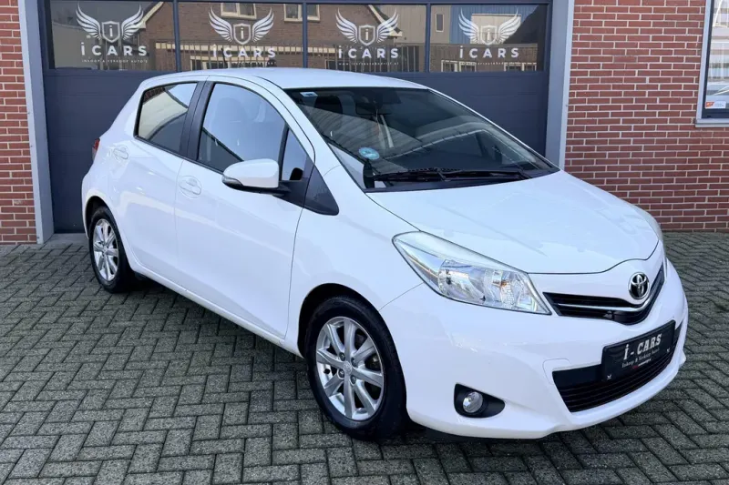 Toyota Yaris (2011)