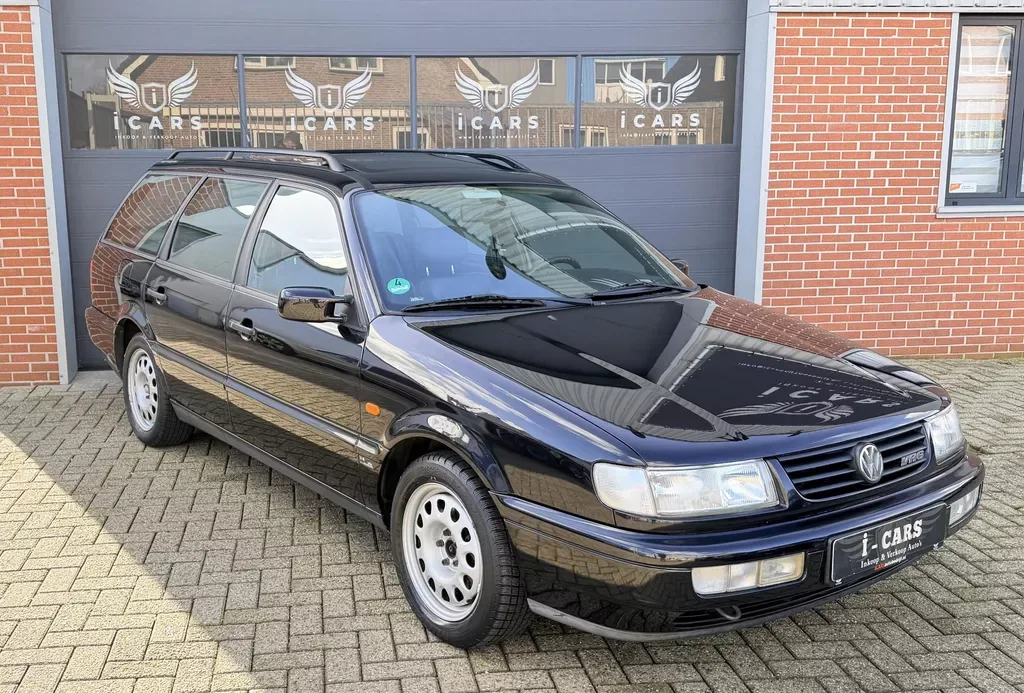 Volkswagen Passat (1994) — foto 1